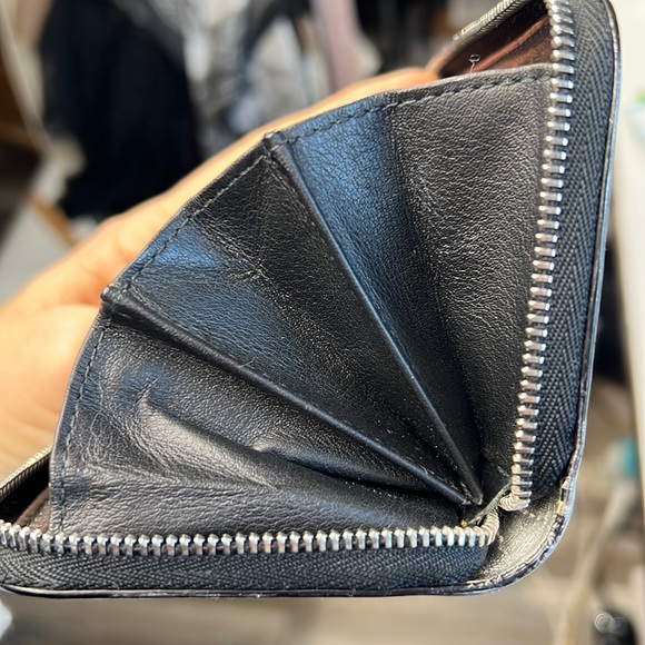 J&M Davidson SMALL ZIP AROUND PURSE WITH STUDS Leather Case Wallet Long Silver - Picture 10 of 16